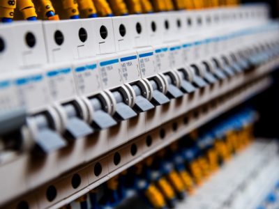 Voltage-Switchboard-With-Circuit-Breakers